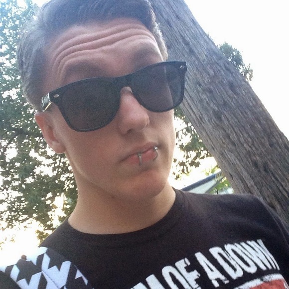 Meet your Posher, Jake - Picture 1 of 1